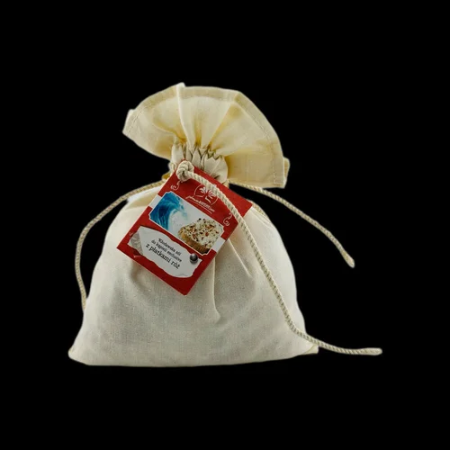 Kłodawska sól do kąpieli z płatkami róż w bawełnianym woreczku 500g